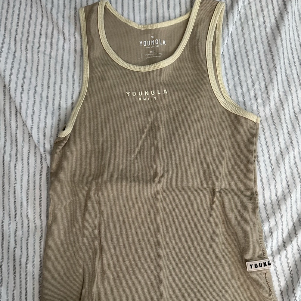 313 ROCKET RIB TANK from YoungLa